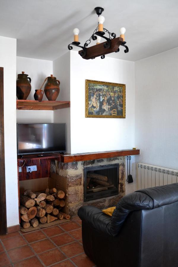 Apartamentos La Sierra Villalba de la Sierra Zewnętrze zdjęcie